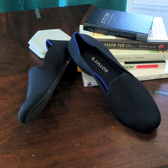 Rothy's Black Loafer with FREE second pair of insoles 9 1/2 Wide - Picture 3 of 7